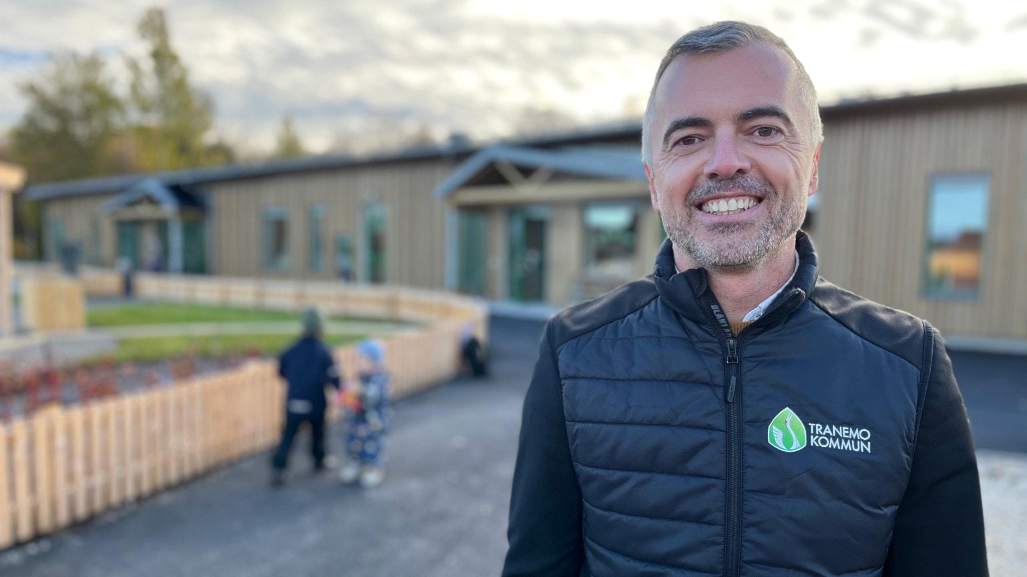 Kommunen inför avgiftsfri förskola – ensamma i landet - P4 Sjuhärad